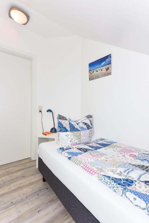 Jever-Ferienhaus Himmelsblick 外观 照片