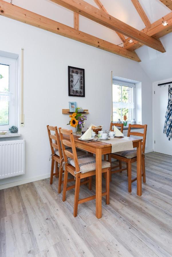 Jever-Ferienhaus Himmelsblick 外观 照片